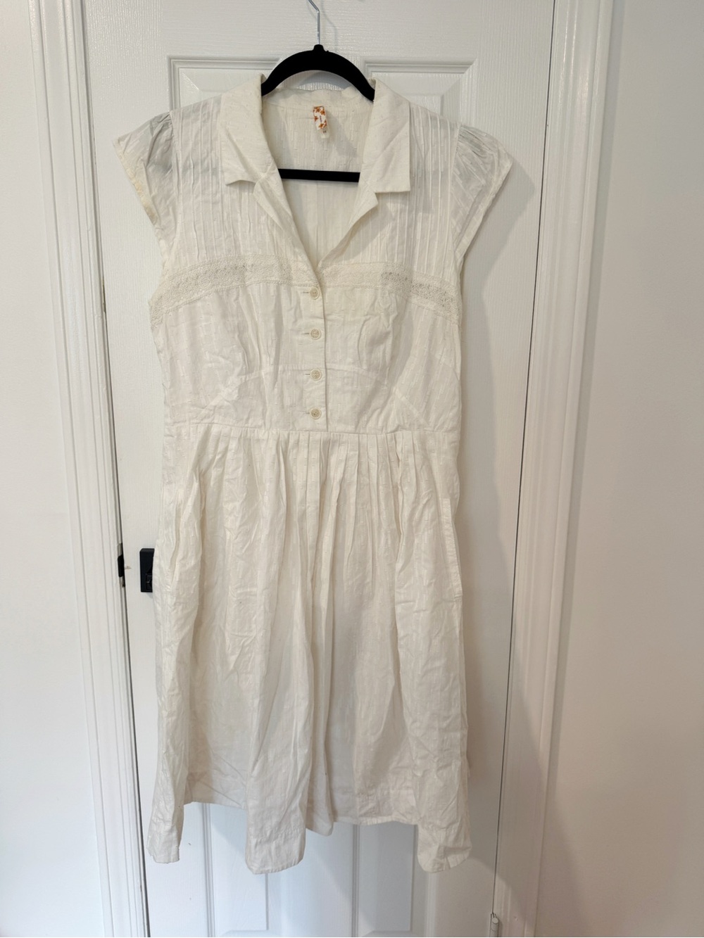 Anthropologie Maeve ehite Cotton Eyelet Midi Dress | Size 12 | Cottagecore